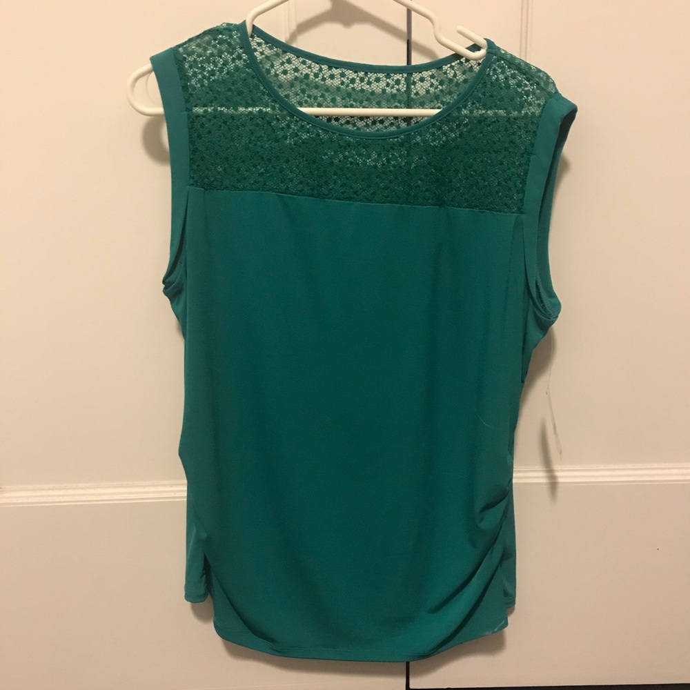 NWT Green NY & Co sleeveless top
